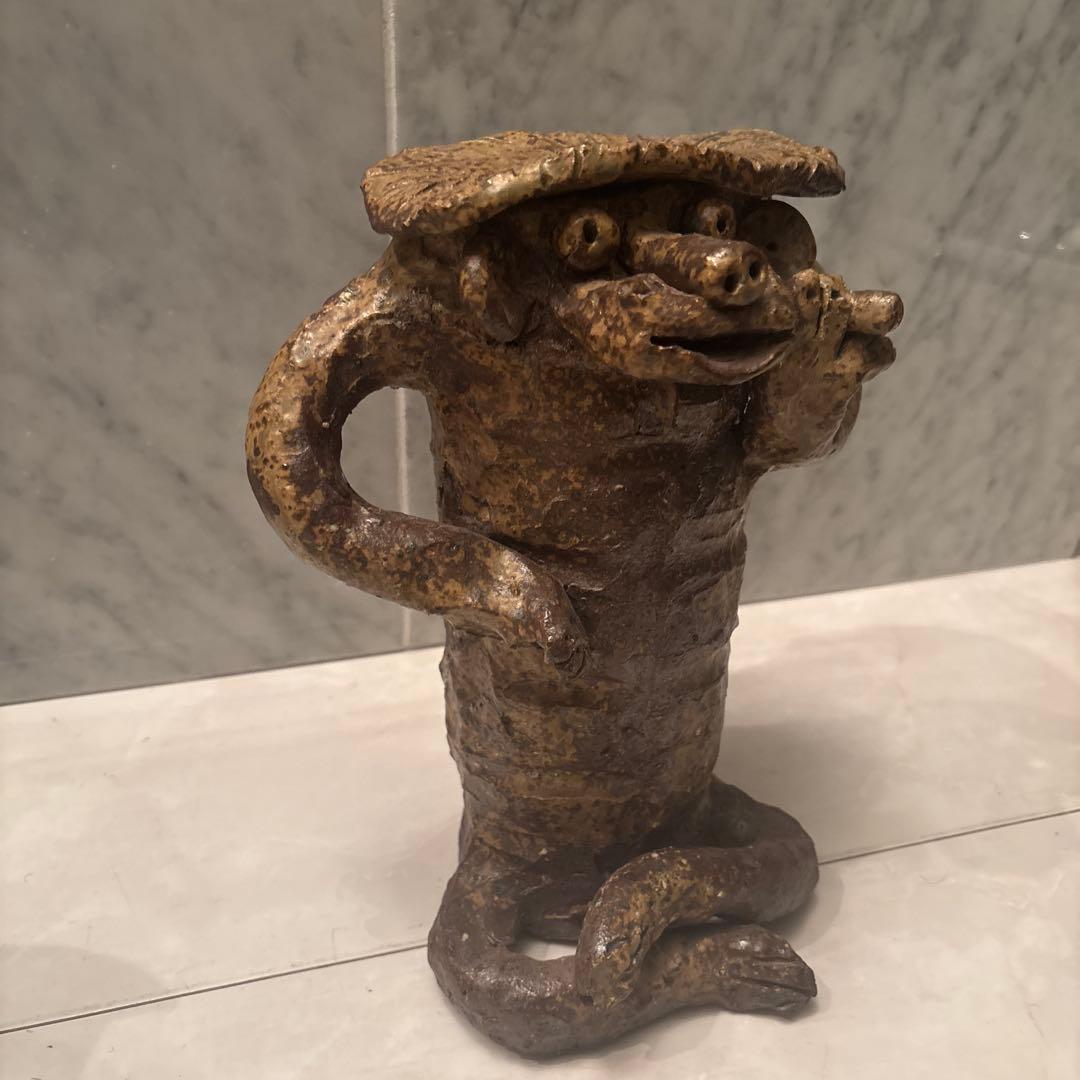 常滑焼作家さんによる表情が何とも素敵な一服してリラックスするカッパ