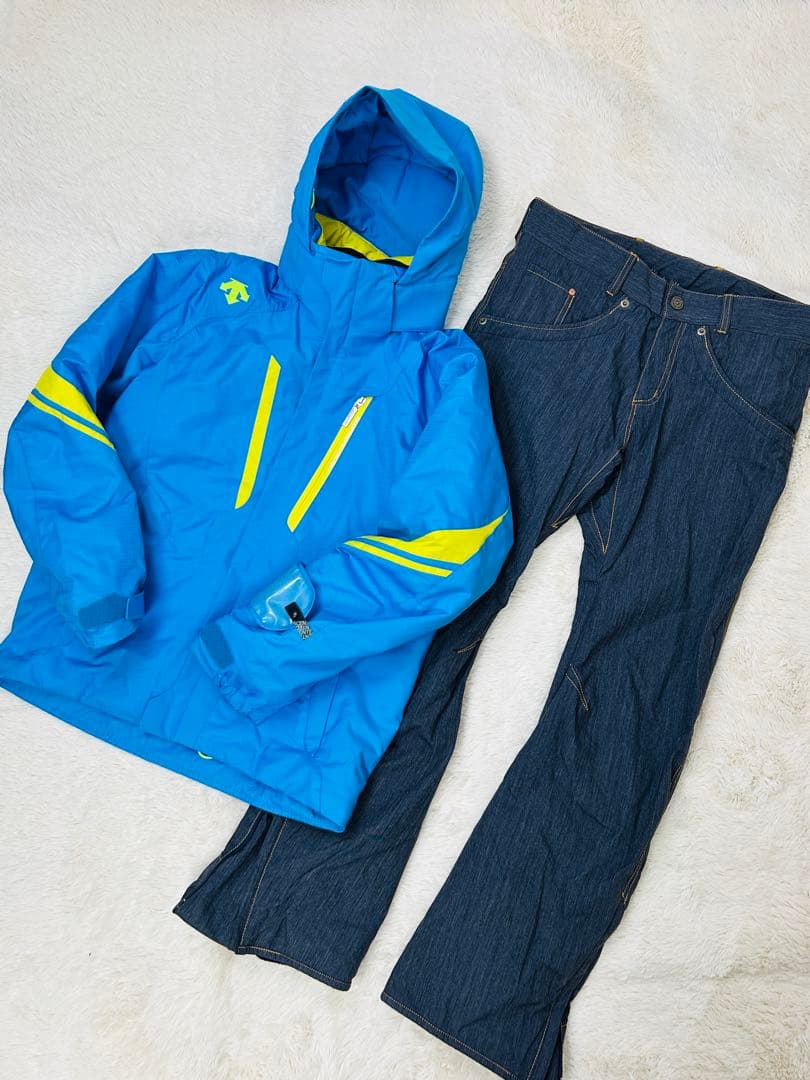 DESCENTE kissmark スキー スノーボードウェア 上下セット M