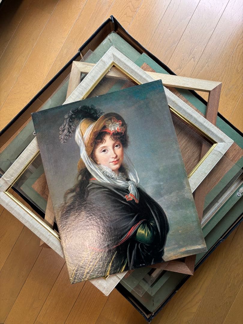 装飾的ゴールド木製油彩額縁 (若い女の肖像：エリザベート・ヴィジェ・ルブランの絵