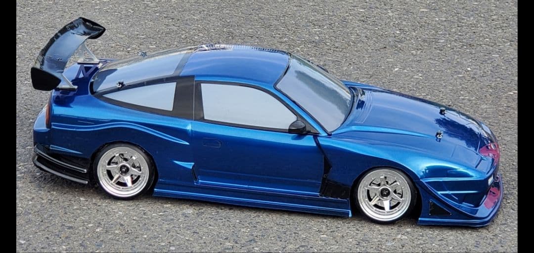 ヨコモTOYO TIRES180SXボディD1デカール付き