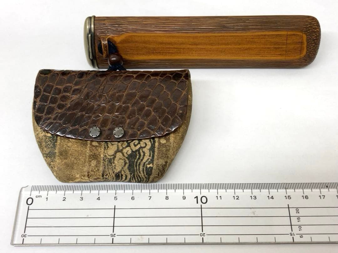 骨董品　煙管・煙草入れ