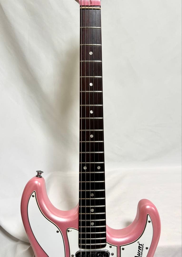 【美品、新品弦張替済】Burns LONDON エレキギター COBRA DX