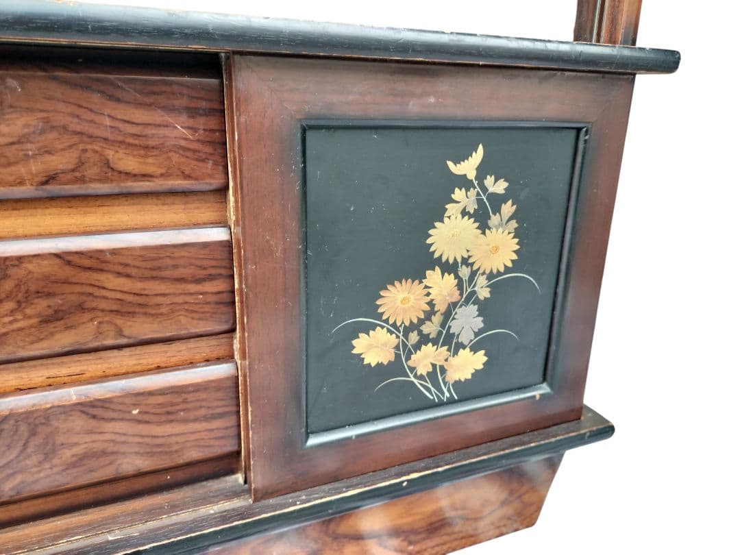 昭和レトロ　茶箪笥　木製収納キャビネット　ヴィンテージ