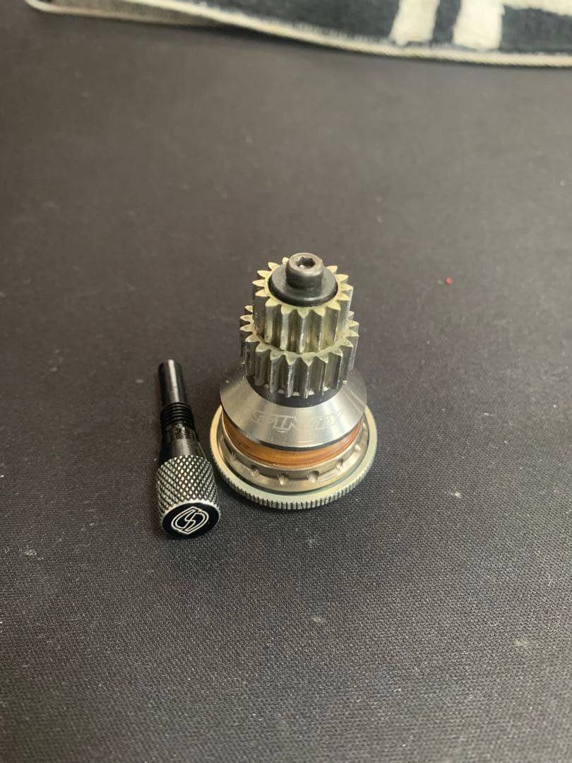 INFINITY IF15Wインフィニティ1/10GPワイドスペックエンジンカー