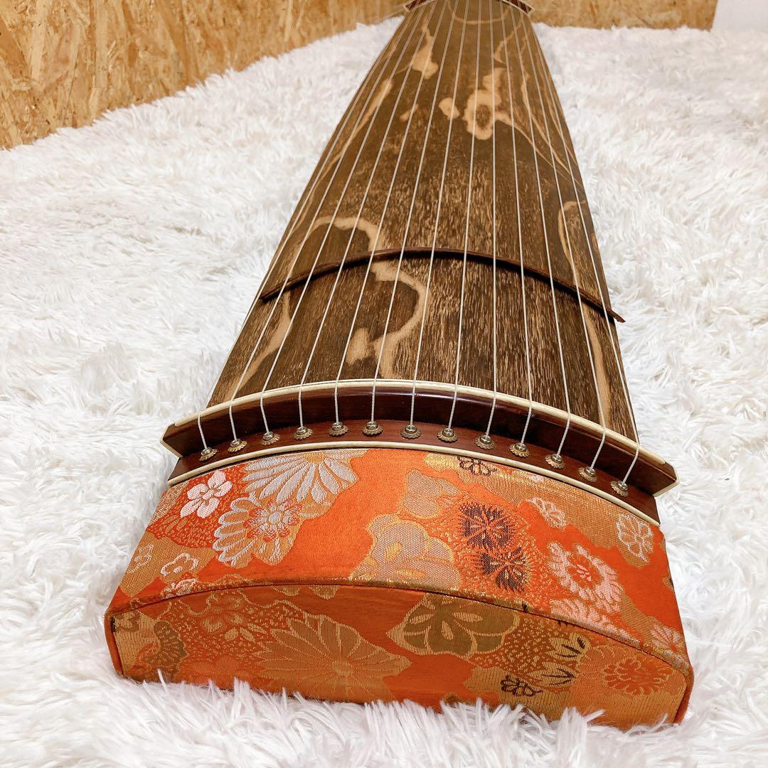 琴　弦楽器　和楽器　13弦　約184cm
