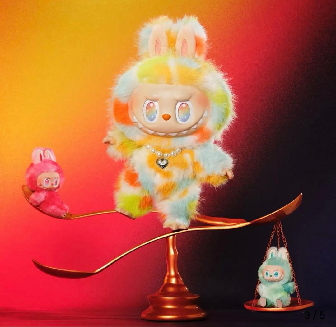 THE MONSTERS ROCK THE UNIVERSE ラブブ　正規品