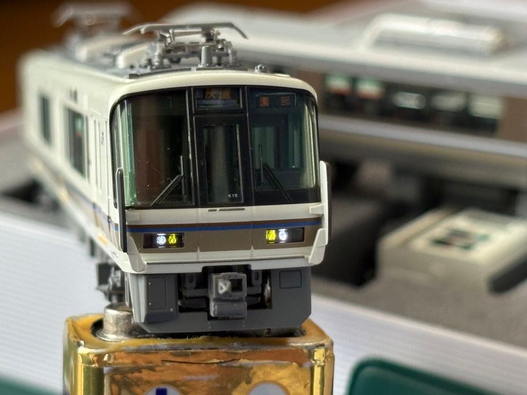 11/20まで 加工品 KATO 221系ダブルパンタ車＋223系2000番台