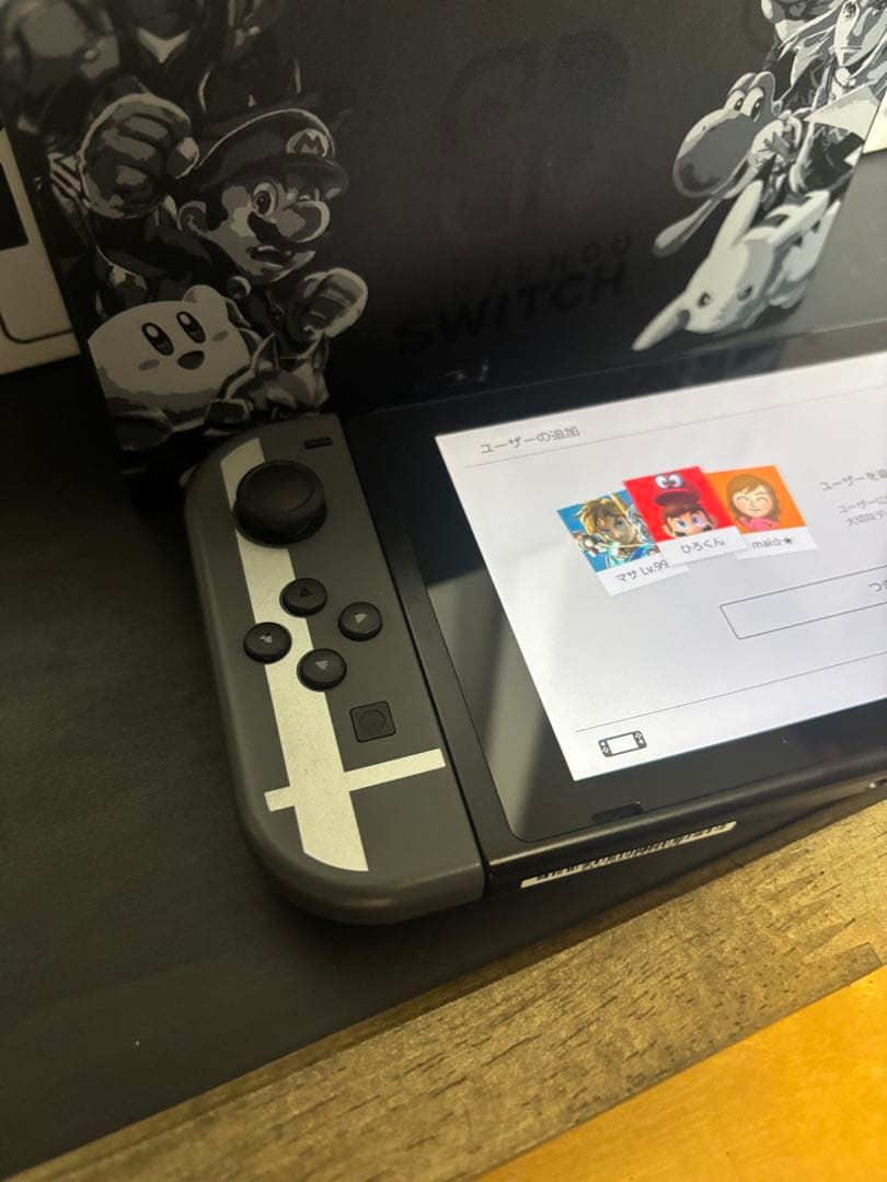 Nintendo Switch 大乱闘スマッシュブラザーズ モデル