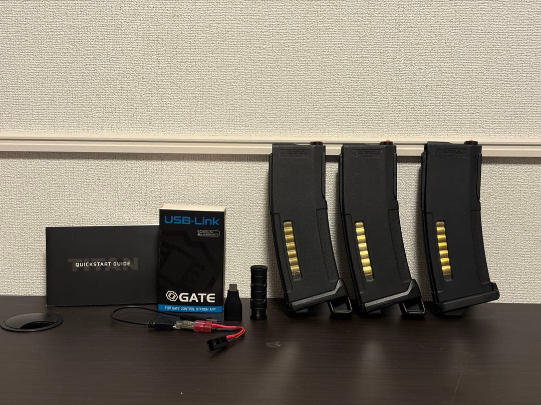 東京マルイ 次世代電動ガン CQBRカスタム 実物パーツ多数　電子トリガー内蔵