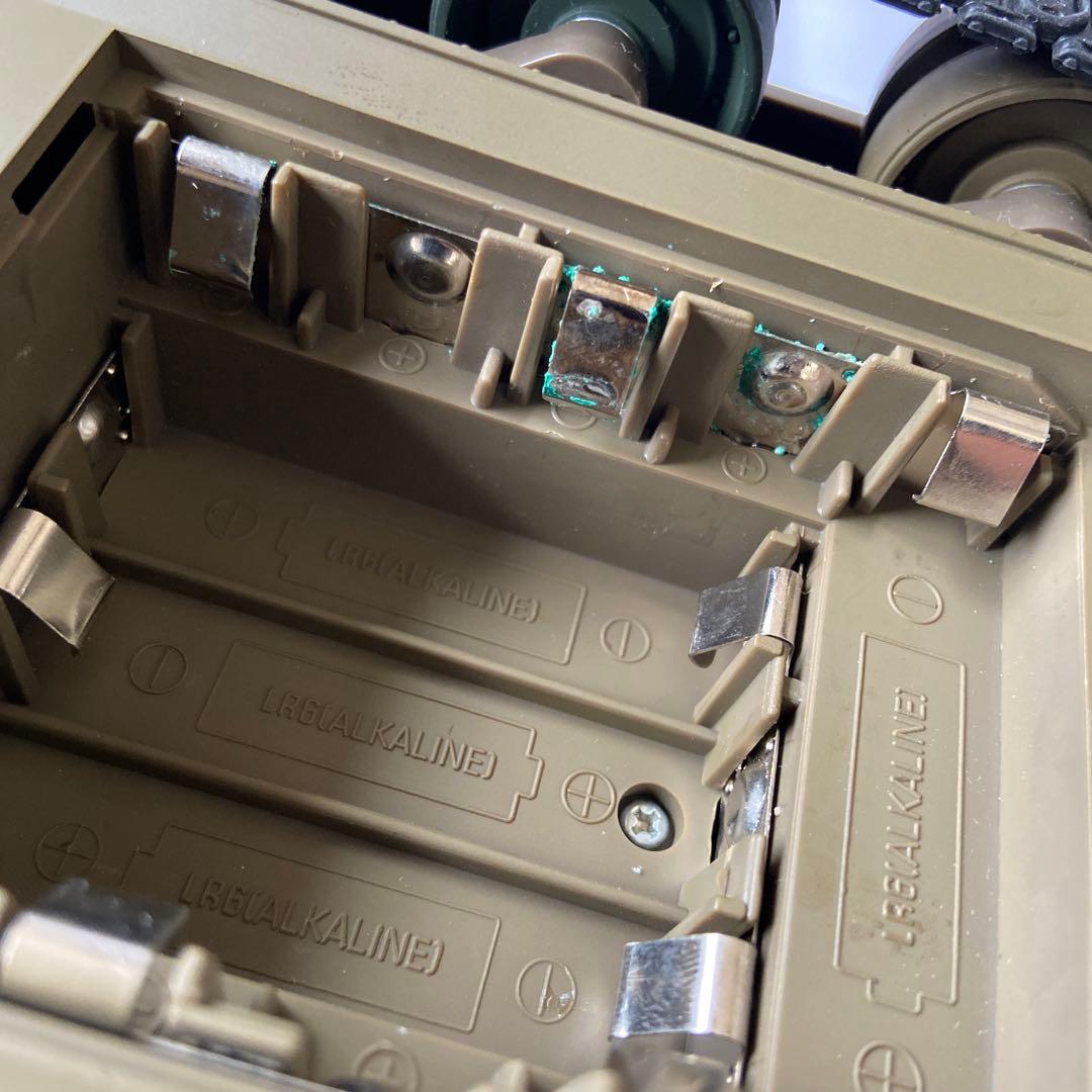 1/24ラジオコントロール　バトルタンク　作動確認済