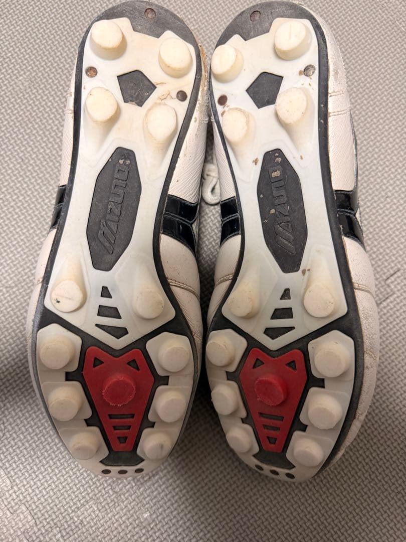 サッカー　ミズノモレリア　スパイク