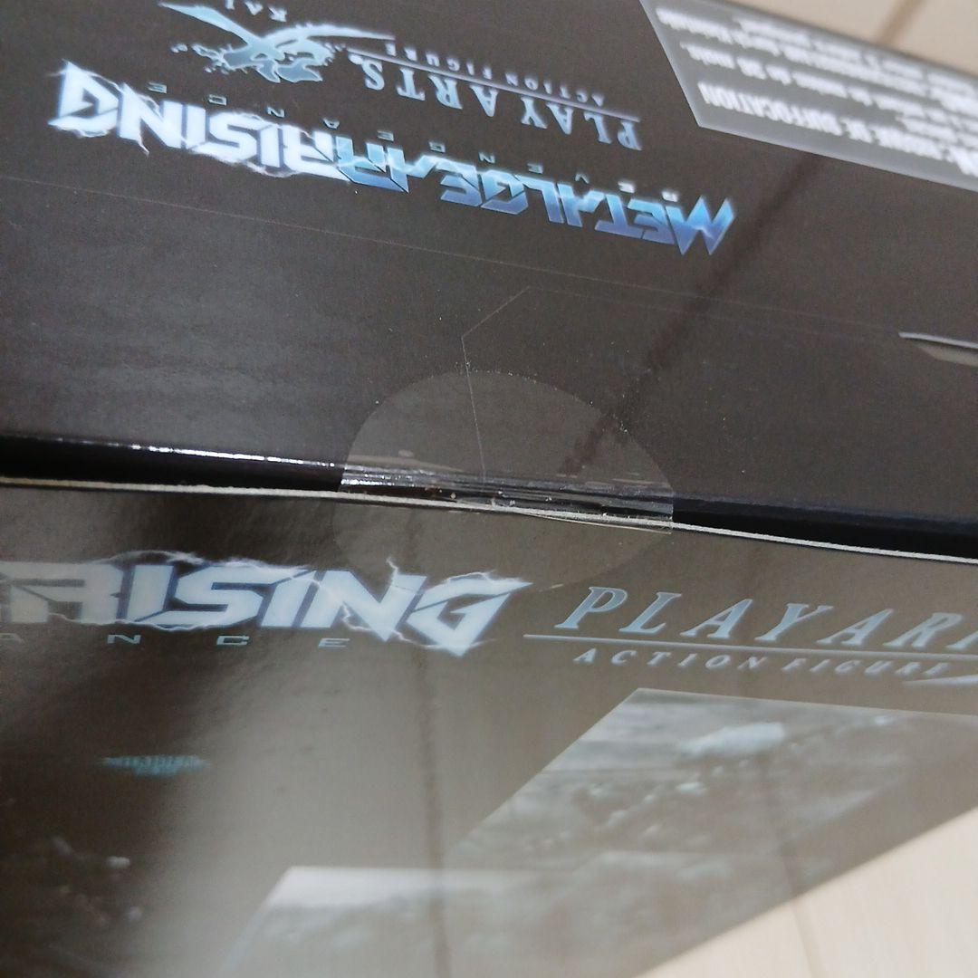 未開封　メタルギアライジング　フィギュア　プレイアーツ改　雷電