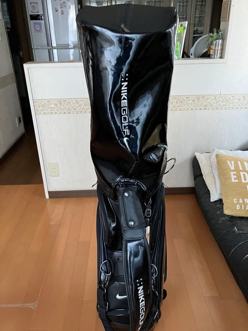 Nike Golf キャディバッグ 黒 光沢仕上げ