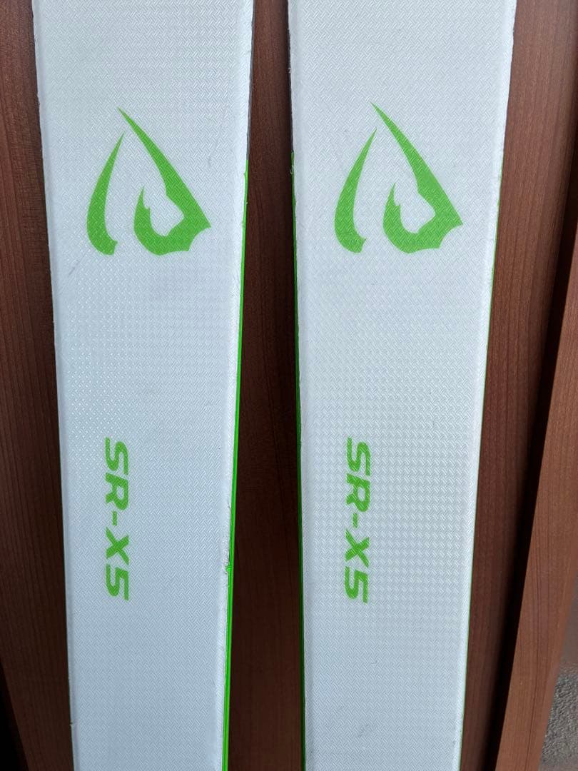 Yosiyuki スキー板　ID ONE ビンディング付き