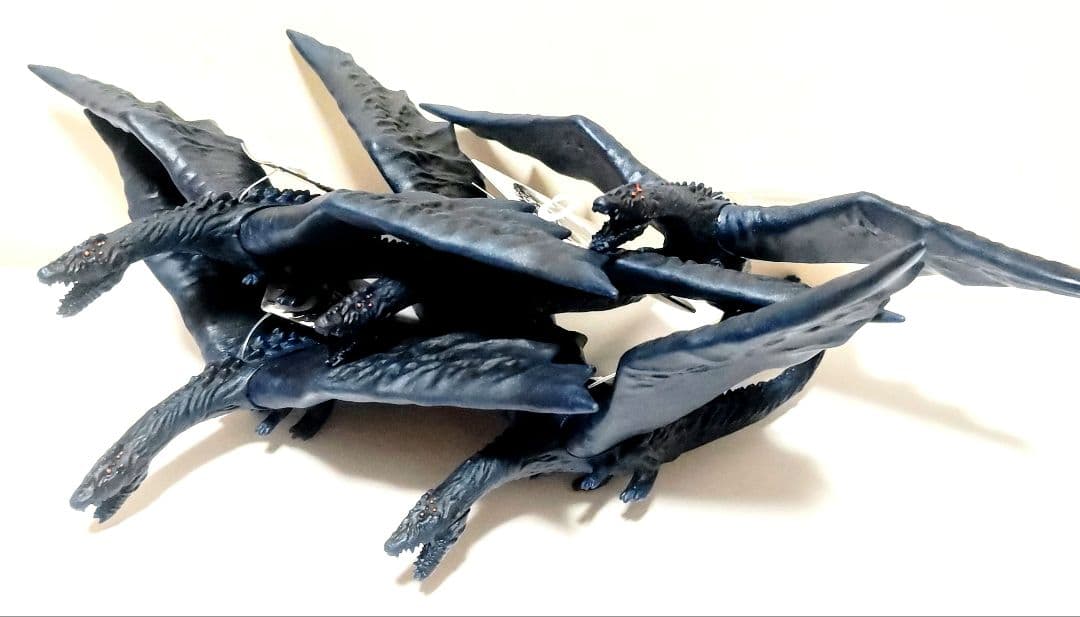 ムービーモンスターシリーズ 19種 105体 ソフビ ゴジラ ウルトラマン 新品