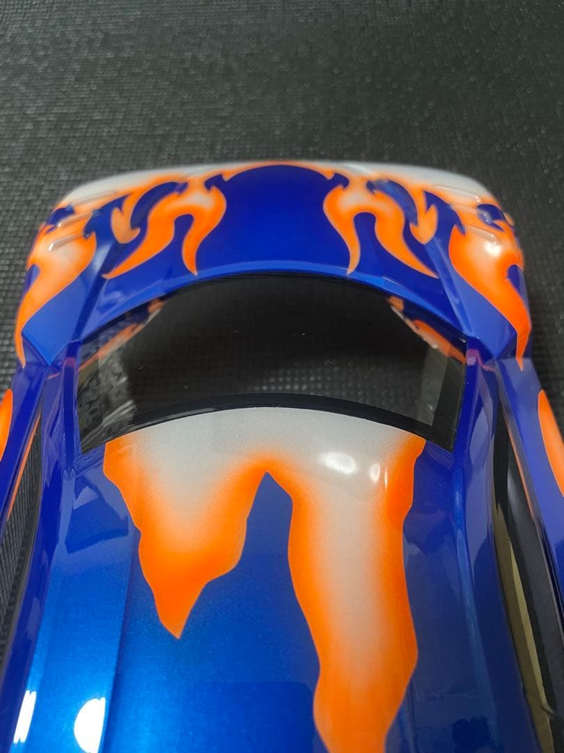 タミヤ 1/10 ライキリGT塗装済みボディ