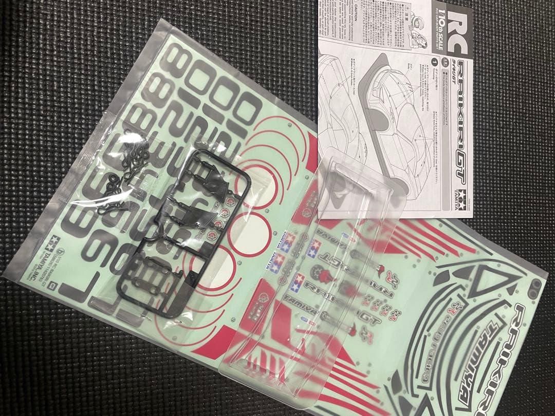 タミヤ 1/10 ライキリGT塗装済みボディ