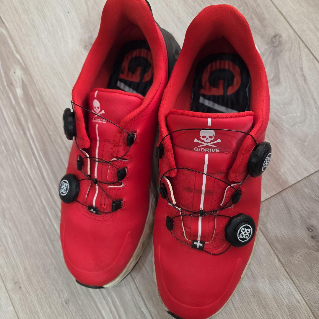 ジーフォア レッド ゴルフシューズ