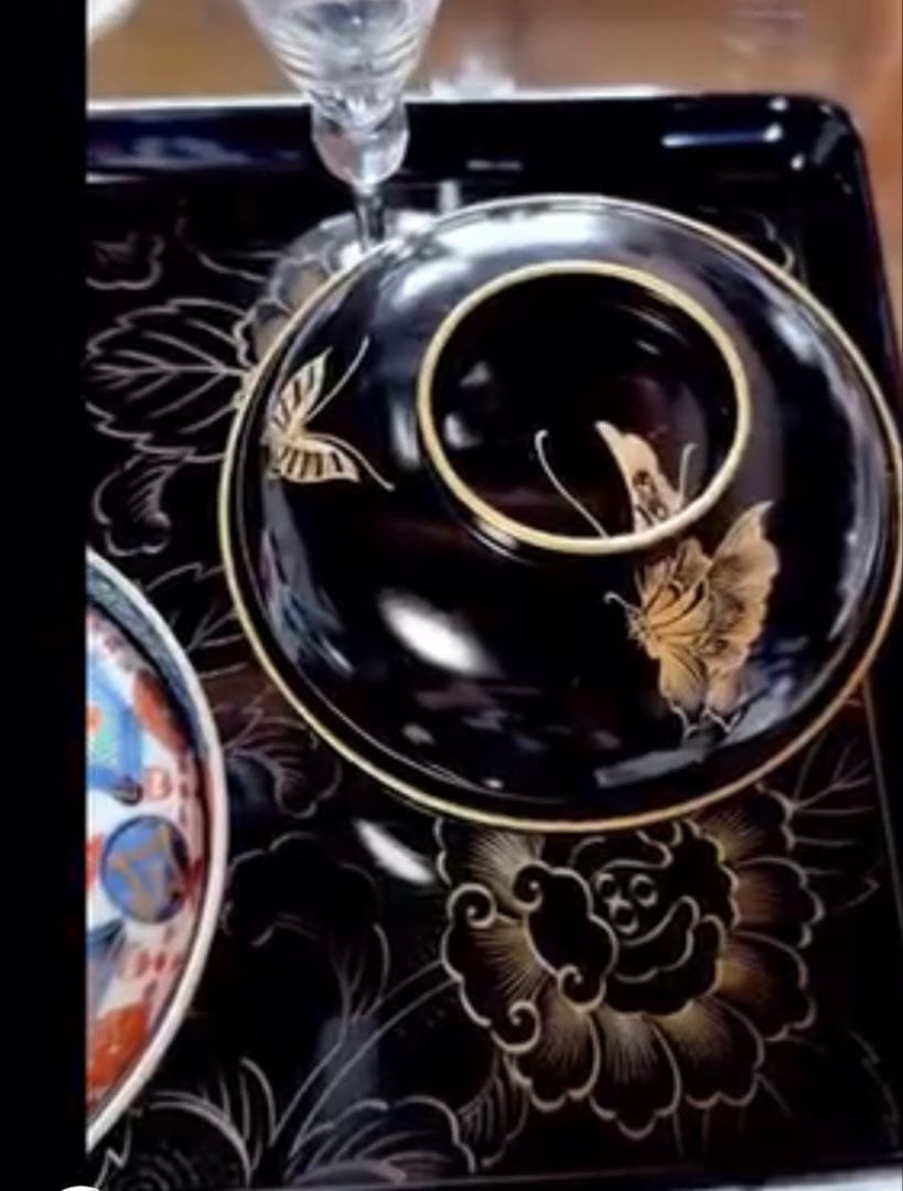 輪島塗 木製 四方盆　沈金花文　2膳　膳足堅地　御膳沈金 お正月　美術品　漆