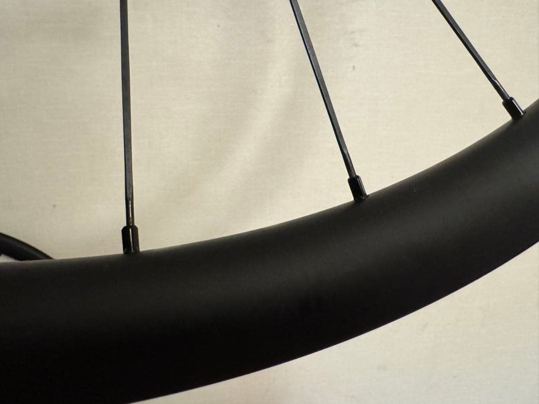 HUNT 30 CARBON GRAVEL DISC ホイール