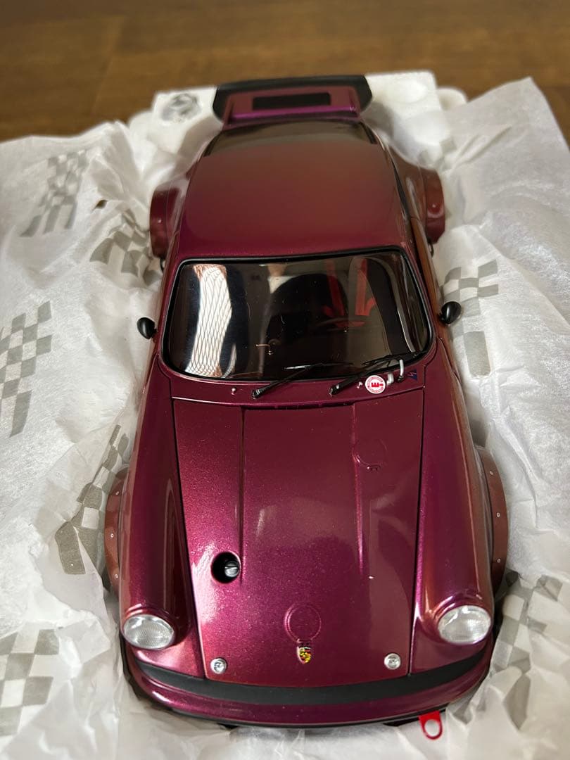 EXOTO 1/18 ポルシェ934 In Standox 未使用品