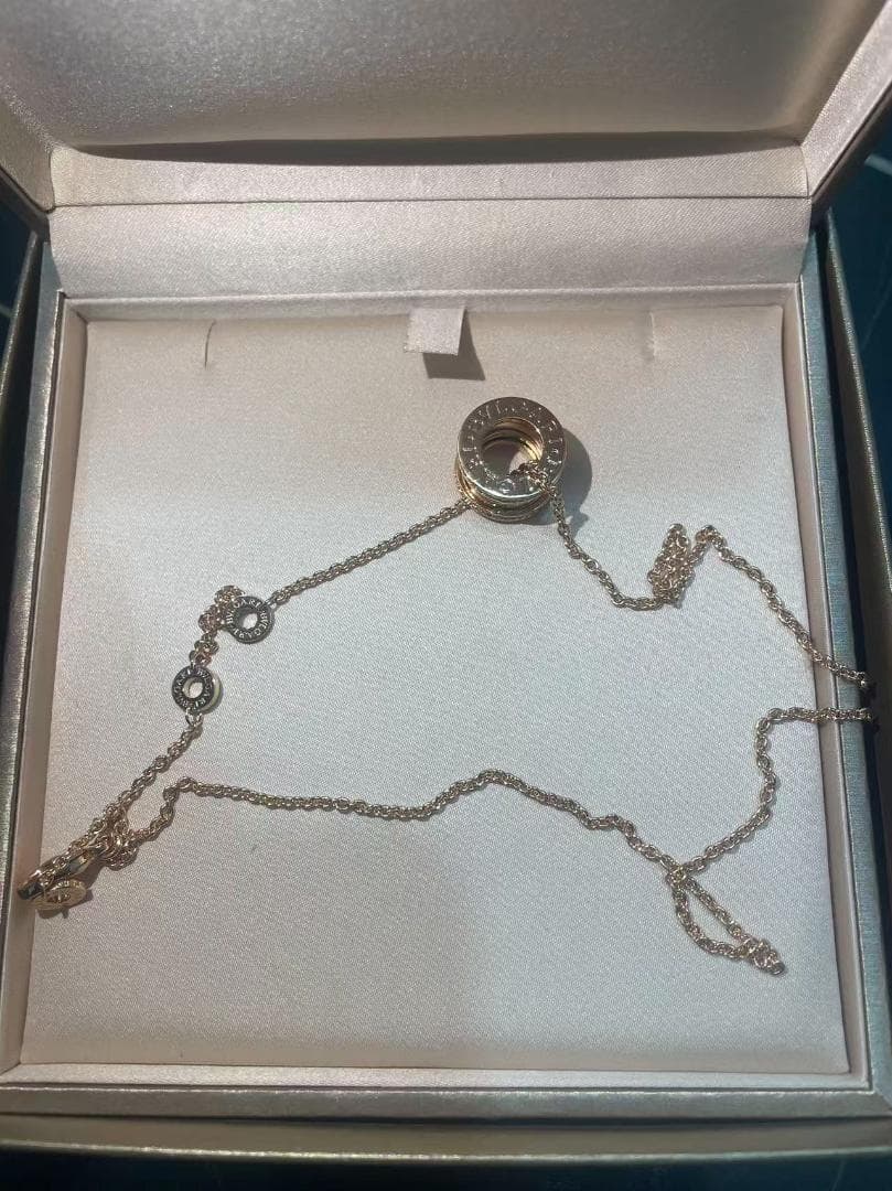 ピンクゴールドダイヤモンドペンダントネックレス｜専用オリジナル箱付き