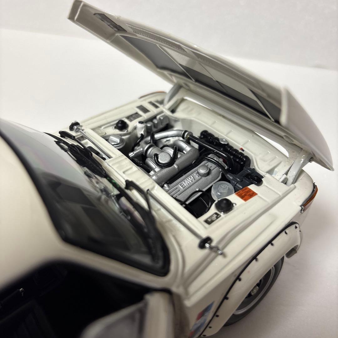 ミニカー  2002 TURBO (KYOSHO)