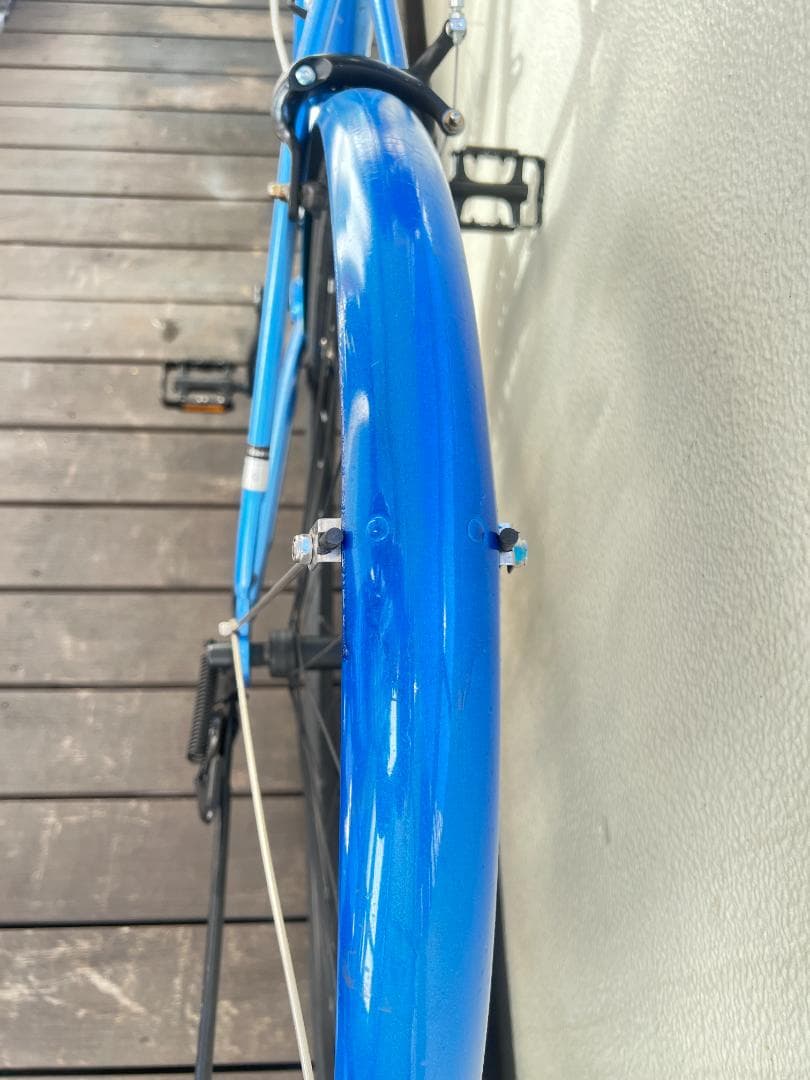 FORKS700Cクロスバイク　シマノ18段変速(前３段×後６段)　引取専用