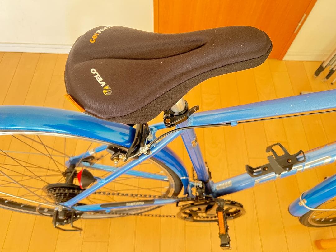 FORKS700Cクロスバイク　シマノ18段変速(前３段×後６段)　引取専用