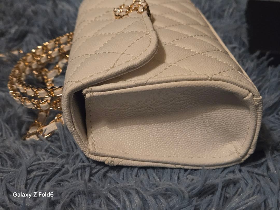 シャネル ノベルティ チェーンショルダーバッグ（ホワイト）