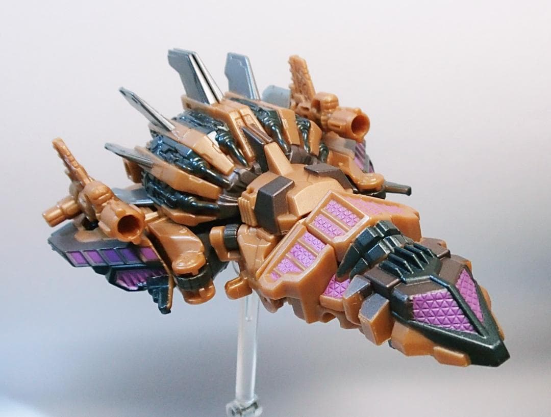 トランスフォーマー フォールオブサイバートロン【ブルーティカス+アップグレード】