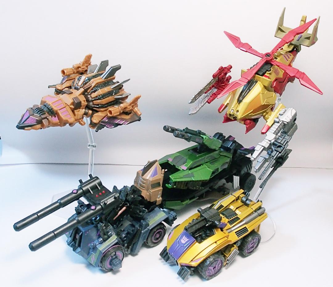 トランスフォーマー フォールオブサイバートロン【ブルーティカス+アップグレード】