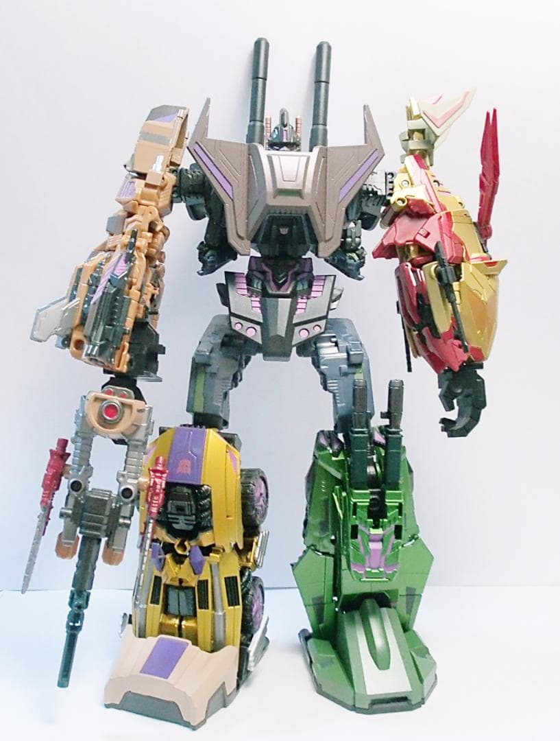 トランスフォーマー フォールオブサイバートロン【ブルーティカス+アップグレード】