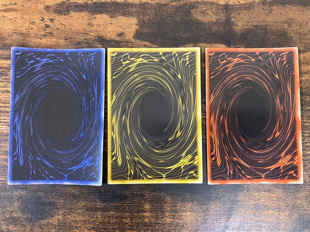 遊戯王 三幻神　オシリスの天空竜　オベリスクの巨神兵　ラーの翼神竜　シークレット