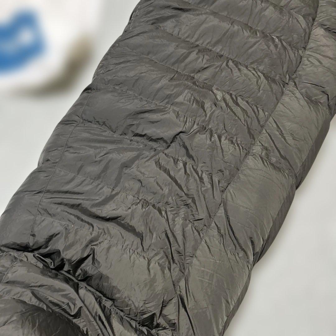 イスカ　ダウンシュラフ　ローツェ　ISUKA Down Plus 寝袋