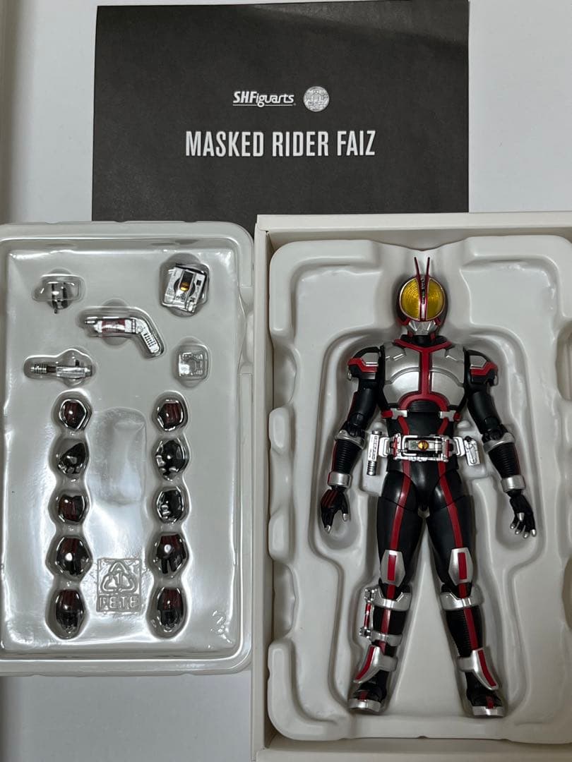 真骨彫 仮面ライダーファイズ ファイズ アクセルフォーム