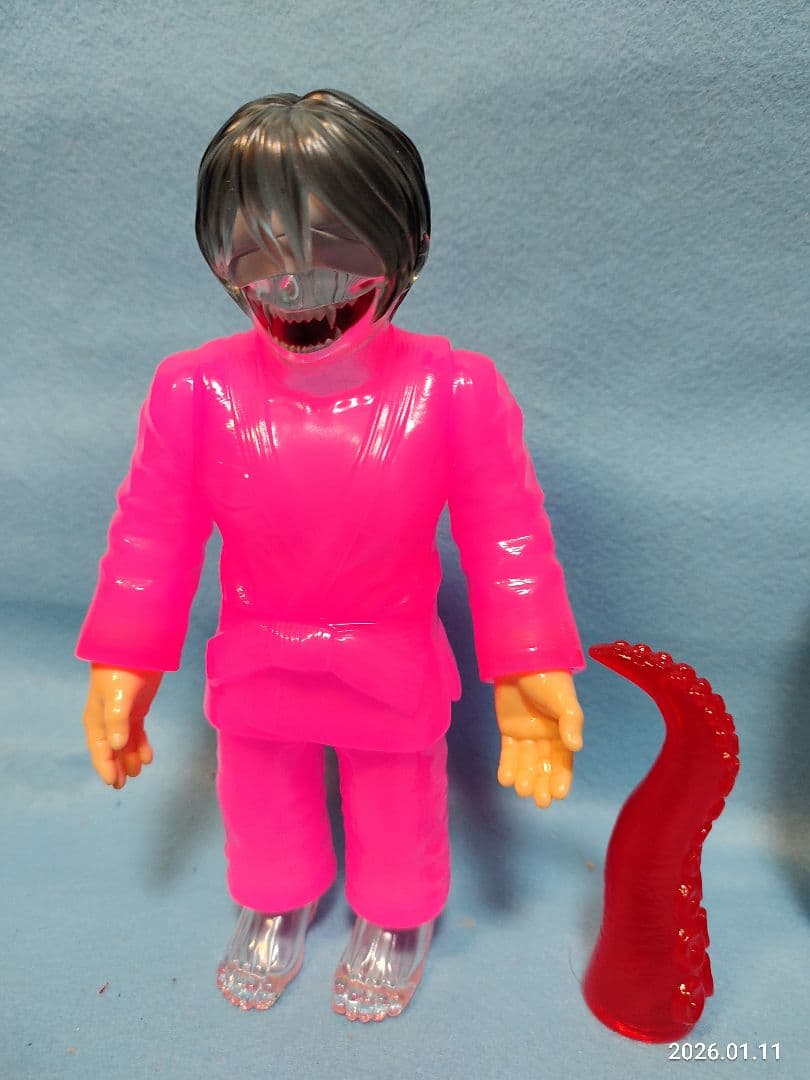 ピンクトイズ スーフェス タコ足ソフビくじ 当たり口裂け柔道女透明妖怪おばけ幽霊