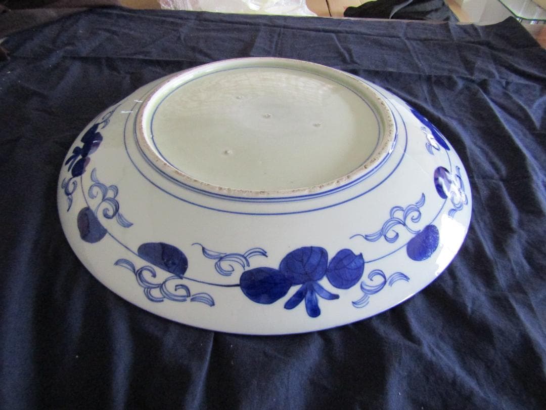 次代に残してほしい一品　伊万里べろ藍大皿　明治（A301)