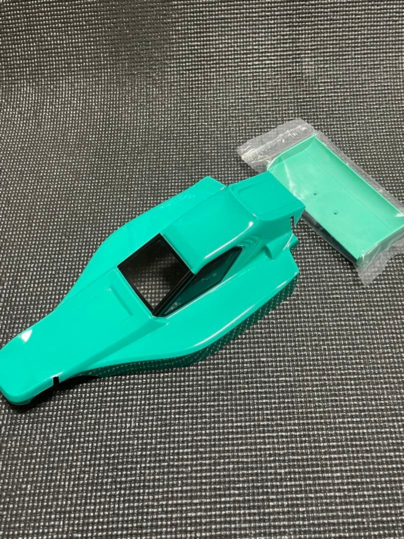 京商、ヨコモ用塗装済ボディ4台