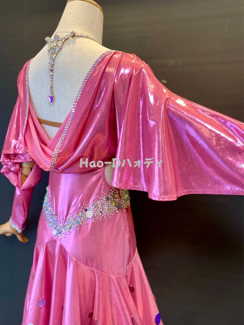 新品★ラテンドレス★メタリック★桜ピンク★社交ダンス★競技