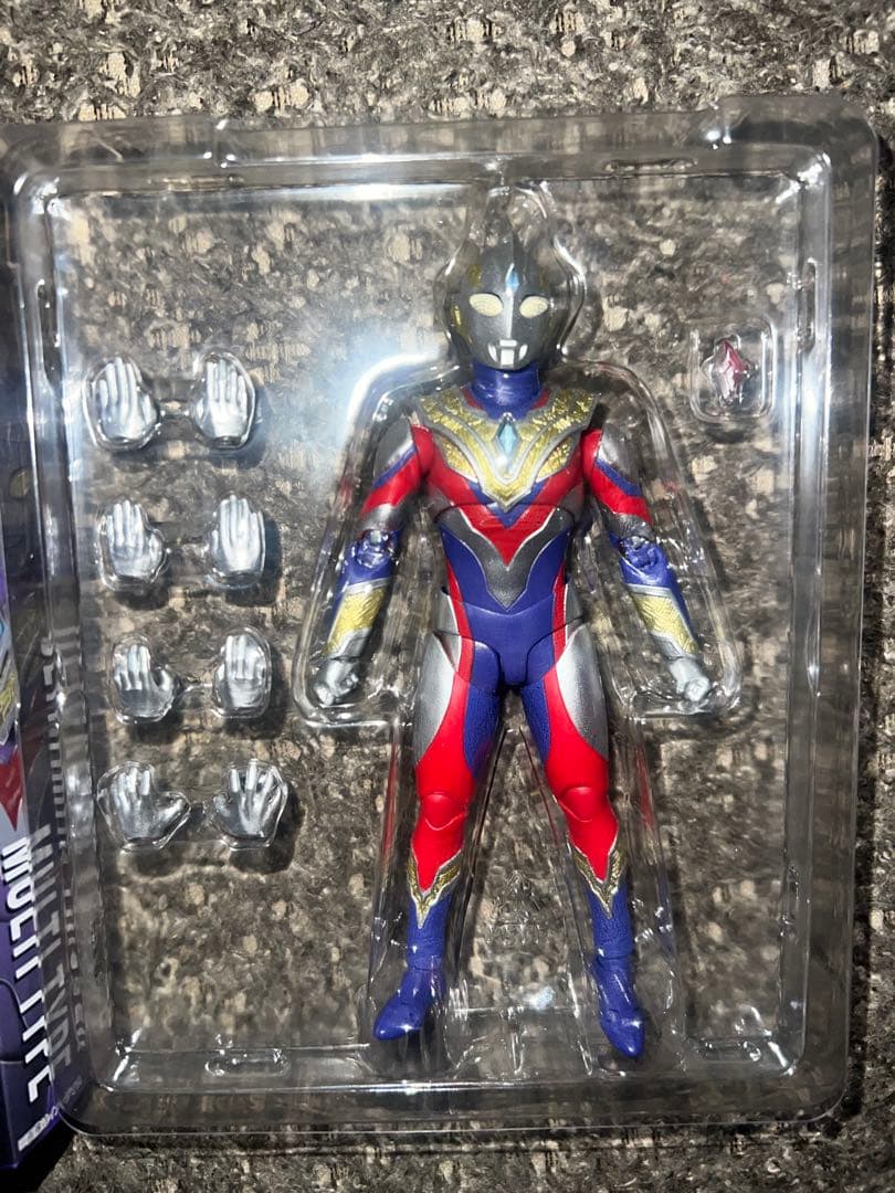 ウルトラマン　フィギュアーツ