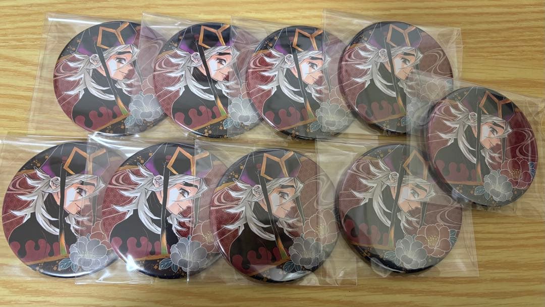 鬼滅の刃　童磨　まとめ売り　コレクション缶バッチ９つ