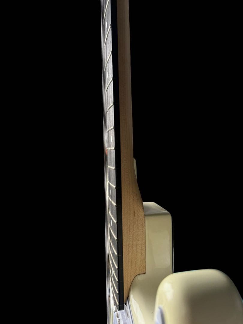 エレキギター　SELDER セルダー ギター ホワイト