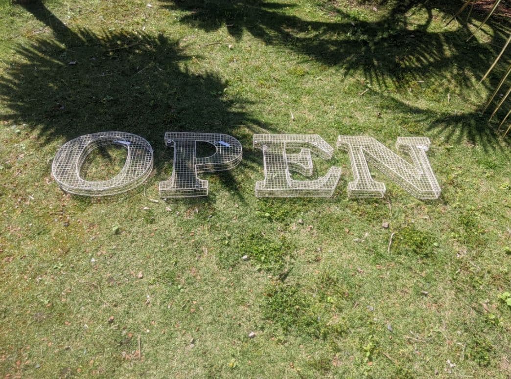 アルファベット看板 OPEN 壁掛け看板 立体式 大型看板 オープンサイン