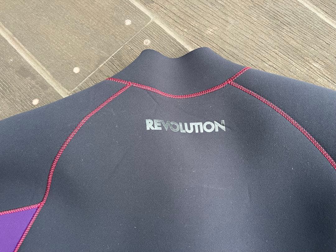 REVO レボリューション　長袖タッパー L〜XL相当