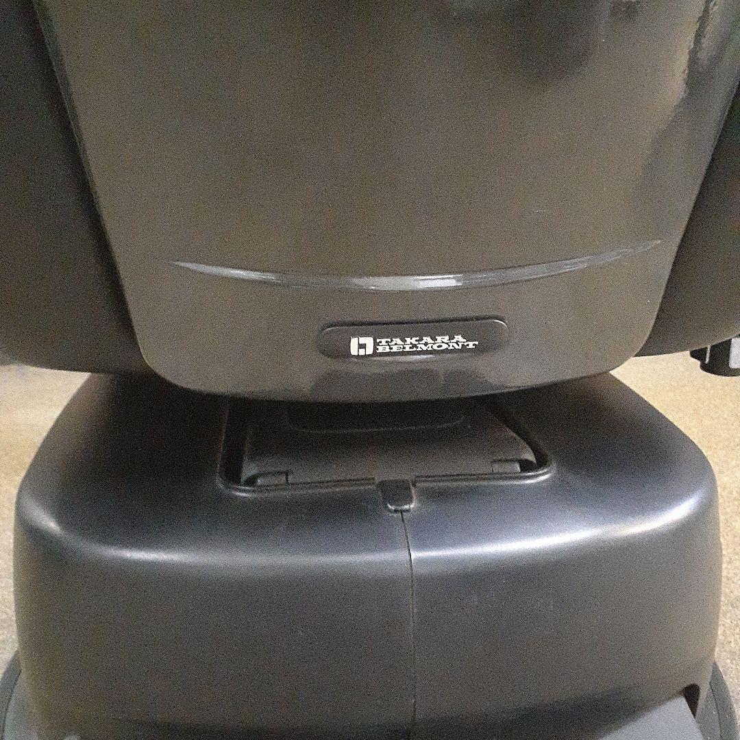 1 タカラベルモント　理容椅子　レガロ2