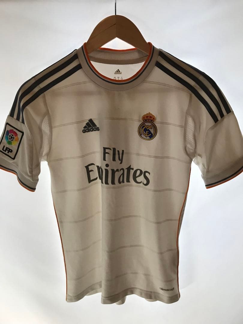正規品adidasレアル・マドリード「11」ガレス・ベイル半袖150ユニフォーム