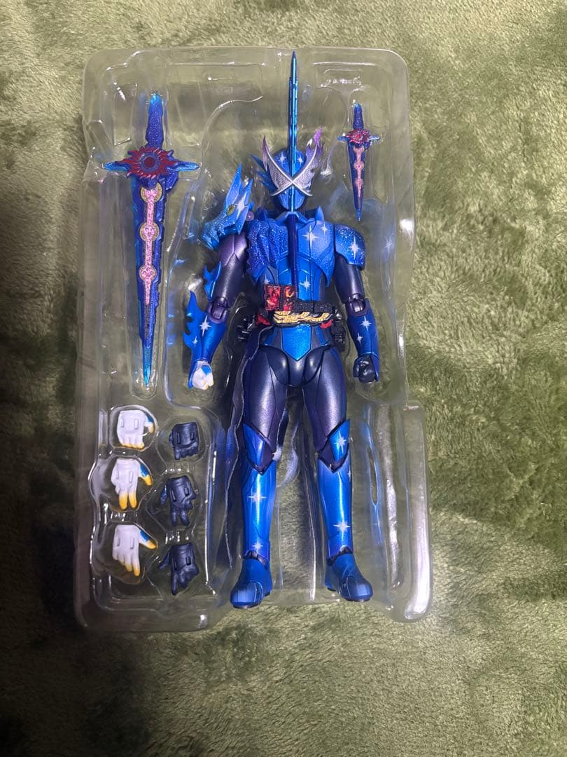 S.H.Figuarts 仮面ライダークロスセイバー　軟質ローブ付き