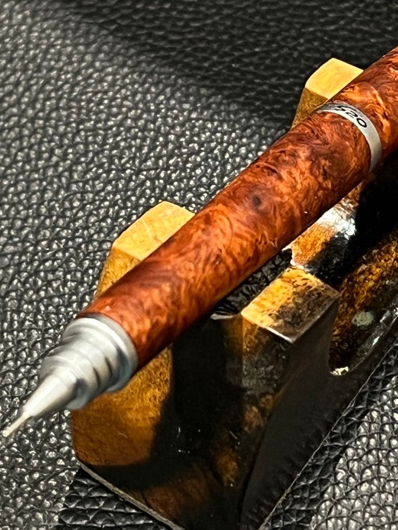 ヒンメルもういなかったわ、　S20 本花梨瘤６番　ノックボタン本花梨瘤