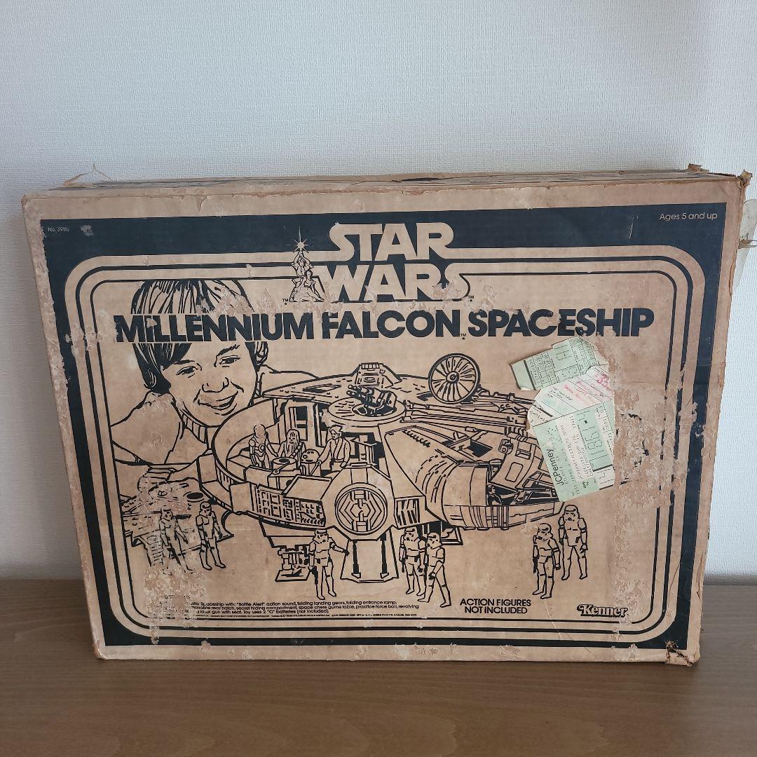 スター・ウォーズ ミレニアム・ファルコン スペースシップ